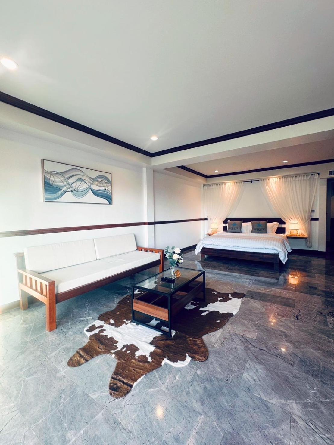 Ocean Pie Phuket - Adult Only 호텔 Rawai 외부 사진