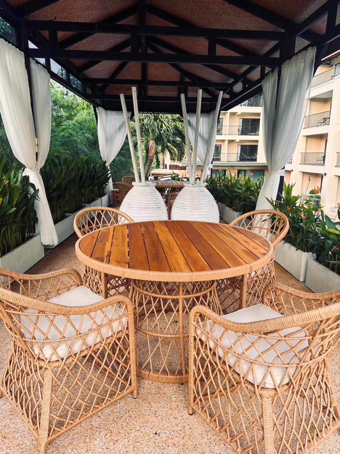 Ocean Pie Phuket - Adult Only 호텔 Rawai 외부 사진